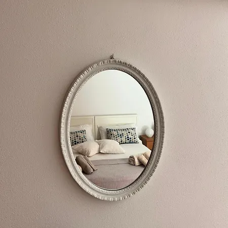 Guest house In *